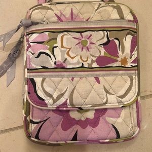 Vera Bradley crossbody purse like new
